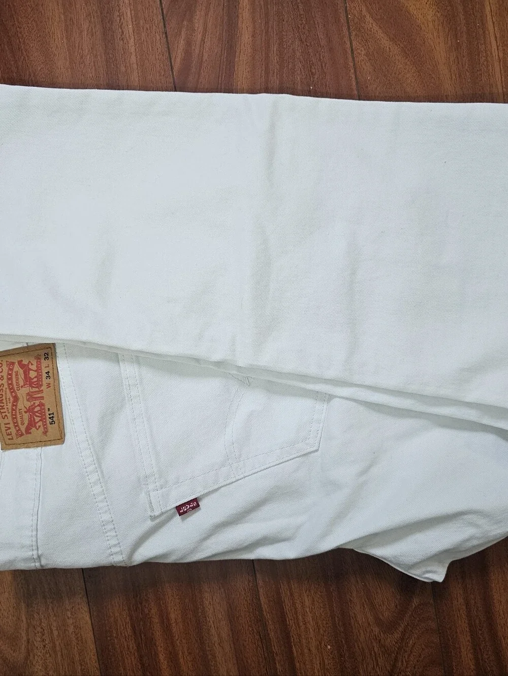 Levi's 541 Athletic Taper White Jeans Mens 34x32 Stretch Denim Pants Red Tab
